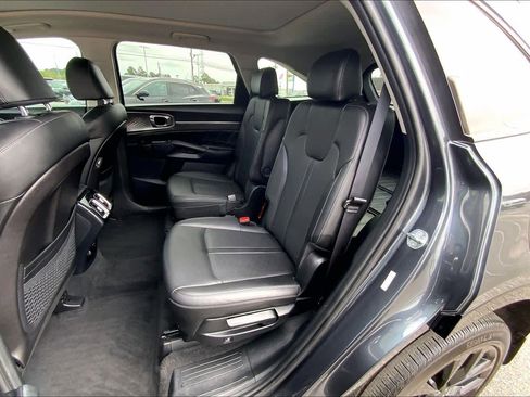 Used 2023 Kia Sorento SX AWD/4WD image 20