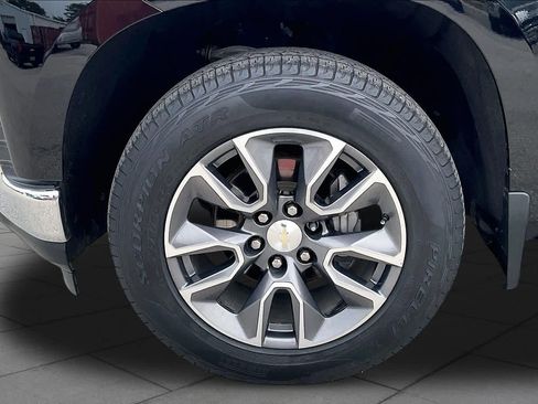Used 2020 Chevrolet Silverado 1500 LT w/ Texas Edition AWD/4WD image 11