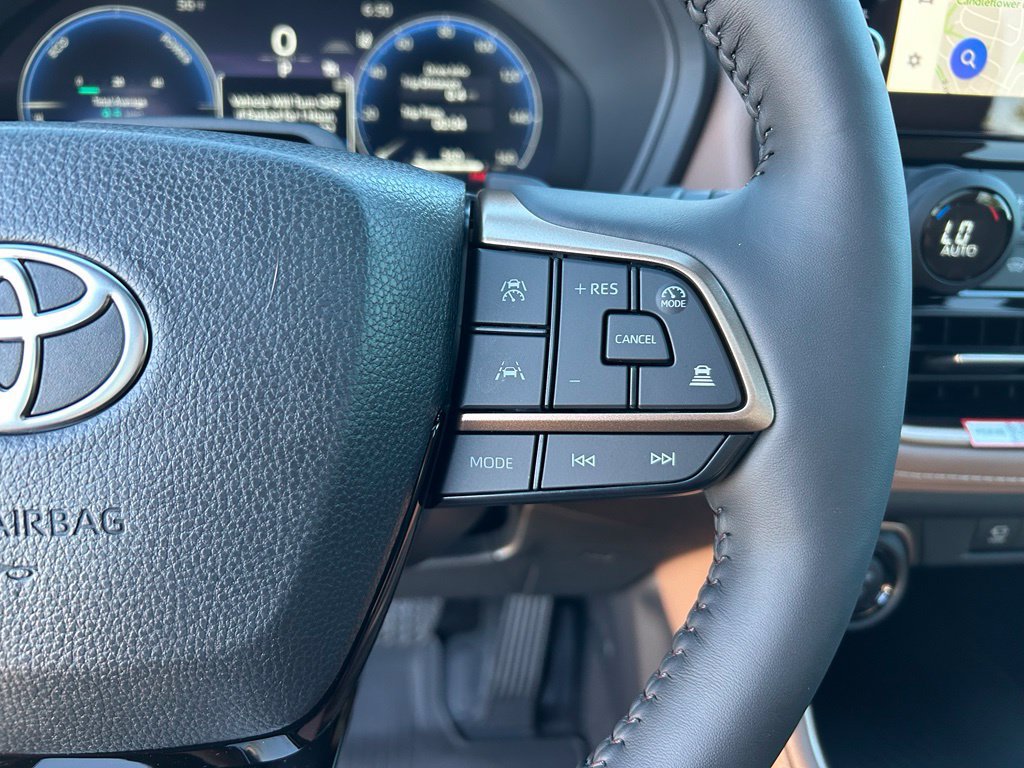Used 2026 Toyota Grand Highlander AWD Hybrid image 15