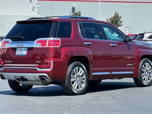 Used 2016 GMC Terrain Denali AWD/4WD image 2