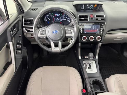 Used 2017 Subaru Forester 2.5i Limited AWD/4WD image 14