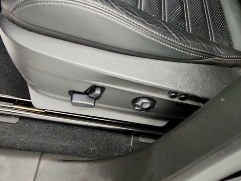 Used 2023 Alfa Romeo Stelvio Veloce image 12