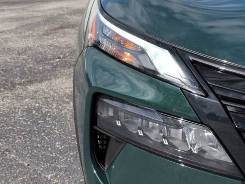 Certified 2026 Nissan Rogue Dark Armor AWD/4WD image 10