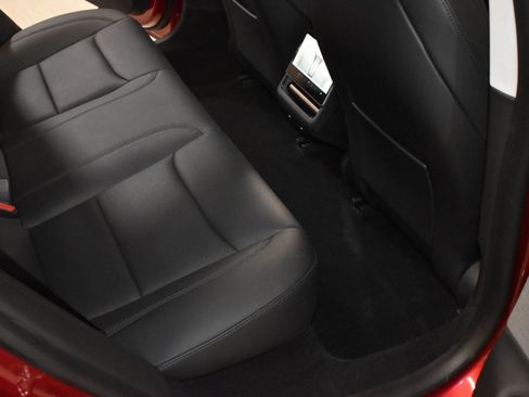 Used 2024 Tesla Model 3 Standard Range RWD image 10