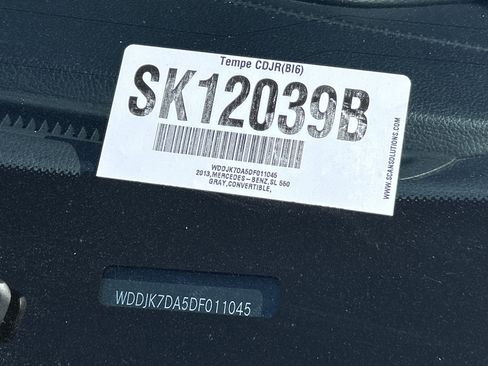 Used 2013 Mercedes-Benz SL 550 image 30