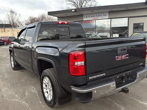 Used 2017 GMC Sierra 1500 SLE w/ SLE Value Package AWD/4WD image 5