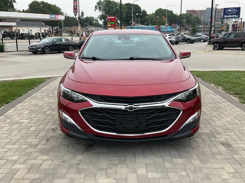 Used 2024 Chevrolet Malibu RS w/ LPO, Floor Liner Package FWD image 9