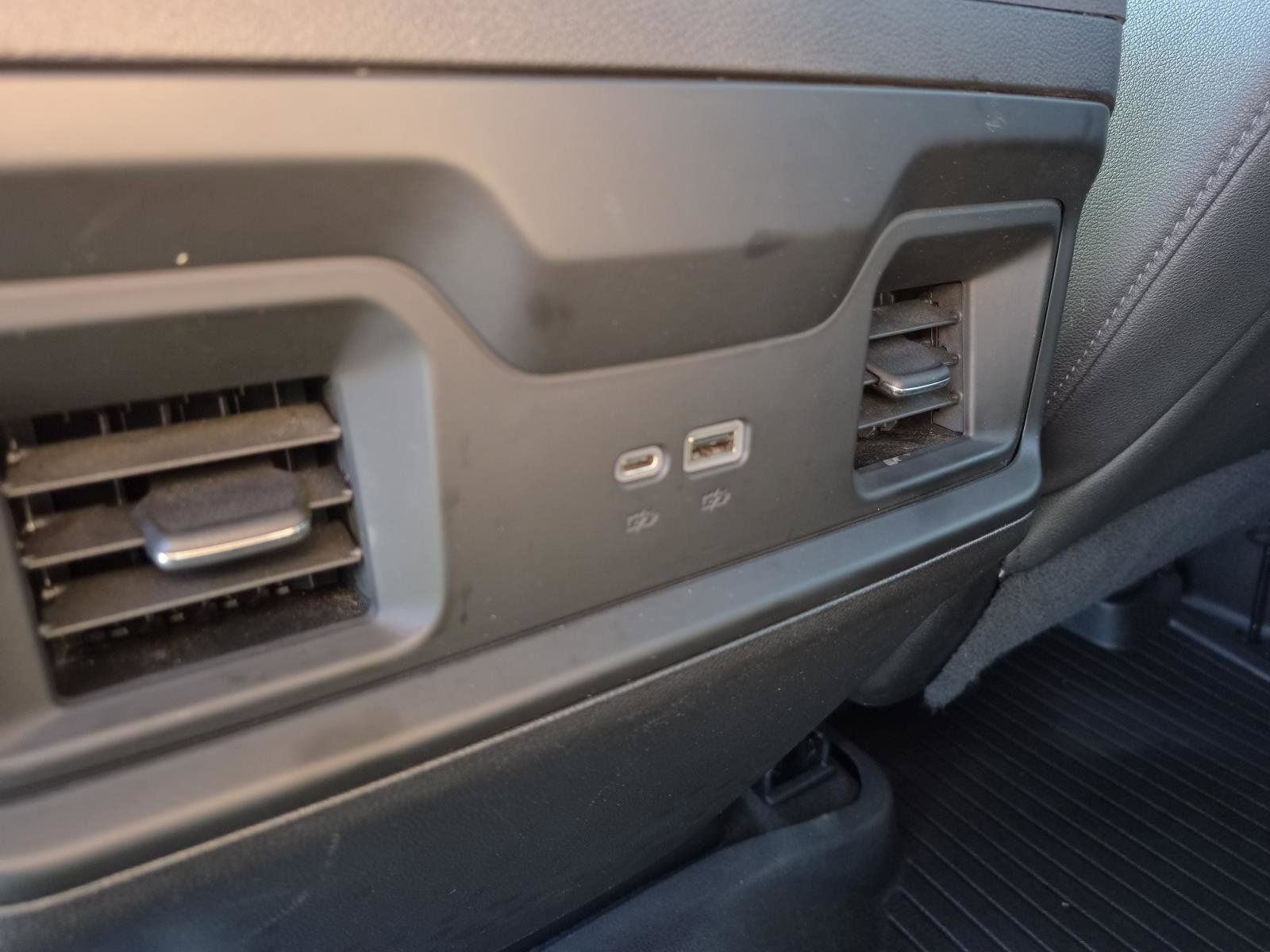 Used 2022 Chevrolet Silverado 1500 RST AWD/4WD image 14