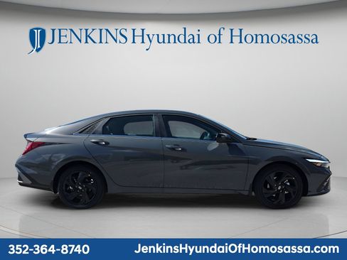 Used 2026 Hyundai Elantra SEL Sport Premium FWD image 1