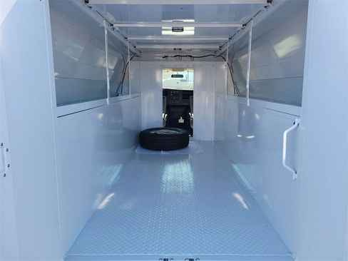 New 2025 Chevrolet Express 3500 w/ Power Convenience Package image 22