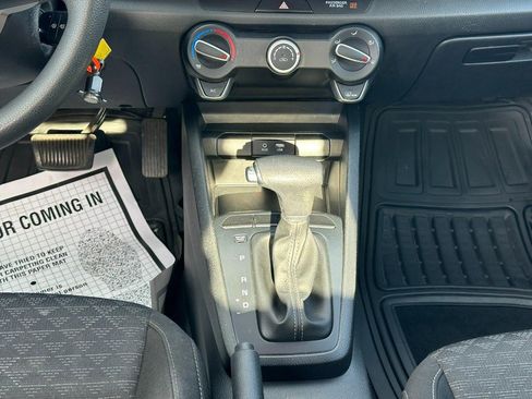 Used 2018 Kia Rio S image 13