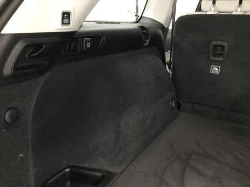 Used 2023 Jeep Grand Cherokee Overland w/ Advanced Protech Group III AWD/4WD image 19
