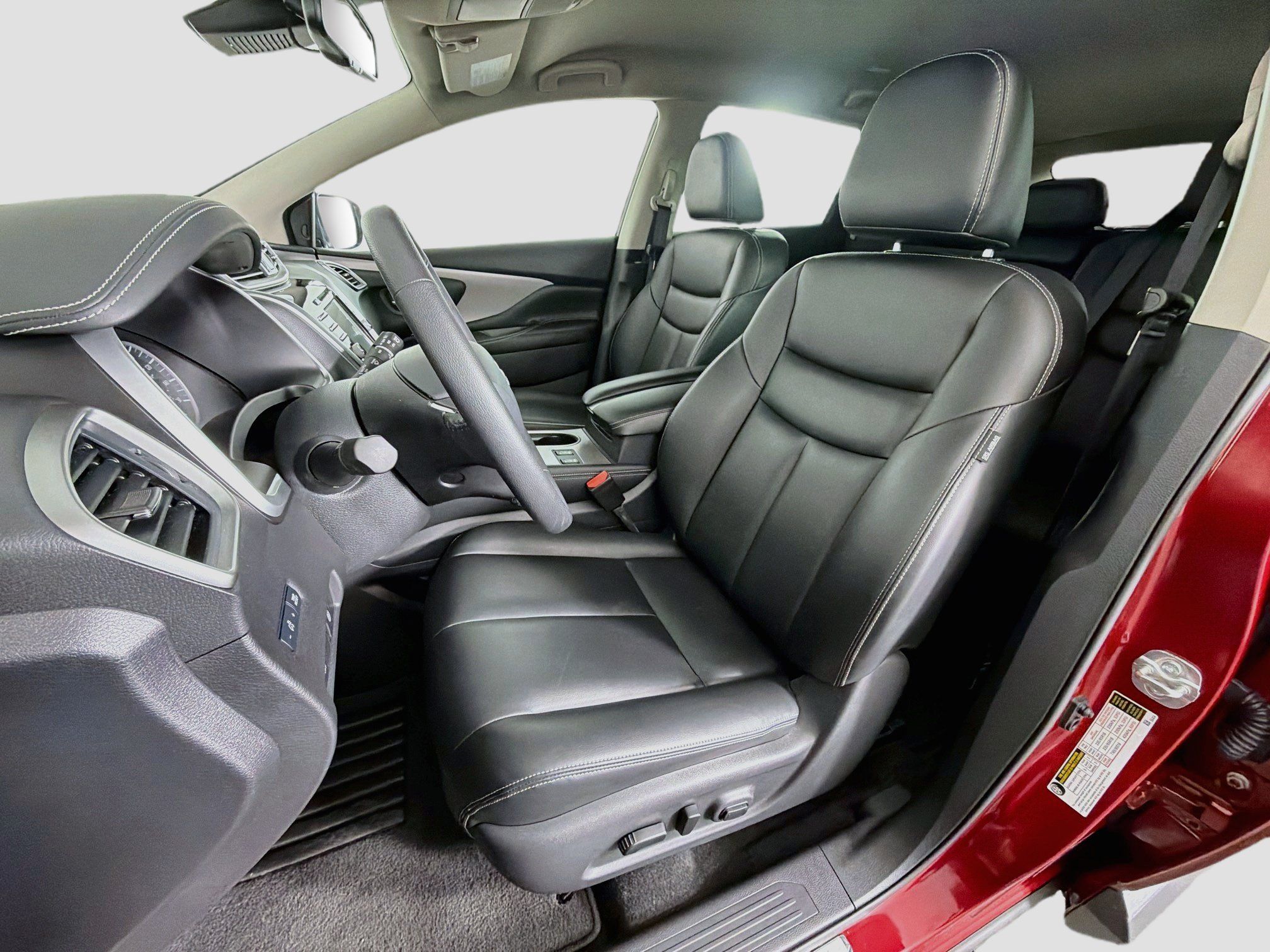 Used 2024 Nissan Murano SV FWD image 13