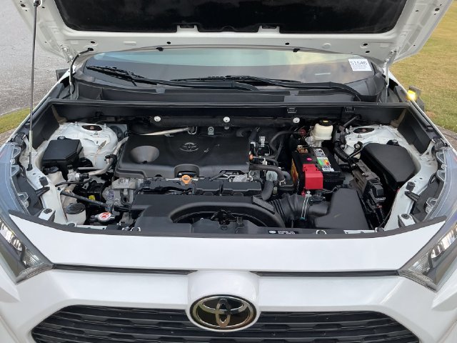Used 2021 Toyota RAV4 LE FWD image 30