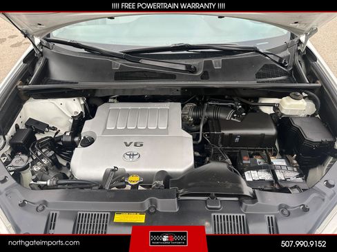 Used 2013 Toyota Highlander 4WD w/ Cold Weather Pkg image 22
