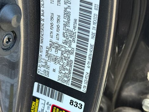 Used 2022 Toyota Tacoma SR5 RWD image 32