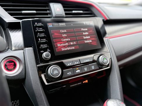 Used 2019 Honda Civic Type R image 18