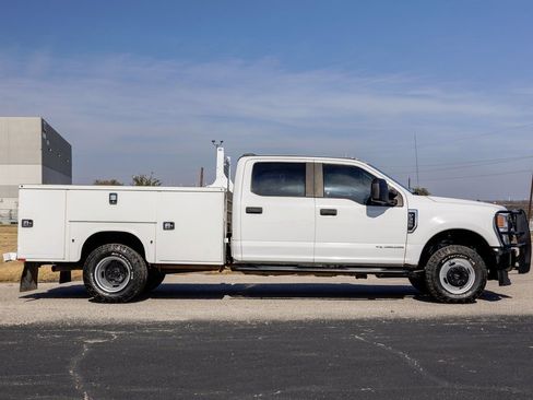 Used 2021 Ford F350 XL w/ Power Equipment Group image 8