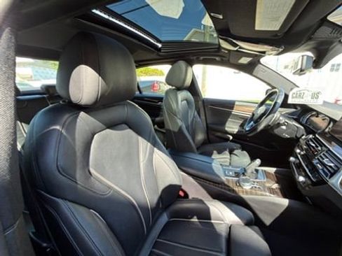 Used 2019 BMW 540i xDrive AWD/4WD image 31