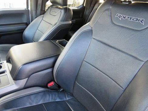 Used 2017 Ford F150 Raptor w/ Equipment Group 802A Luxury image 21