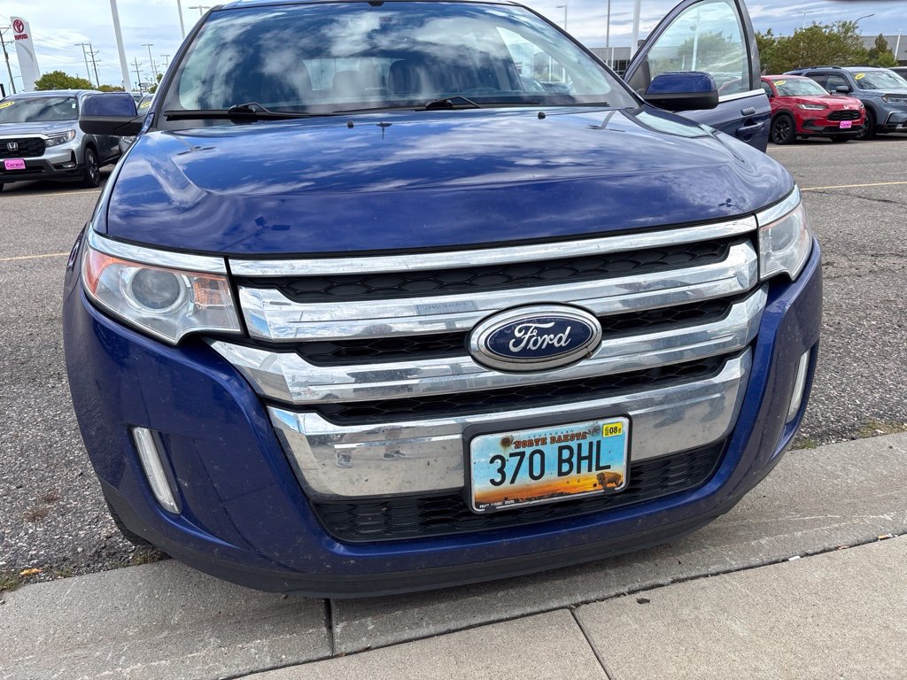 Used 2013 Ford Edge Limited AWD/4WD image 2