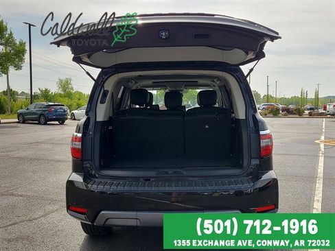 Used 2024 Nissan Armada SL image 15