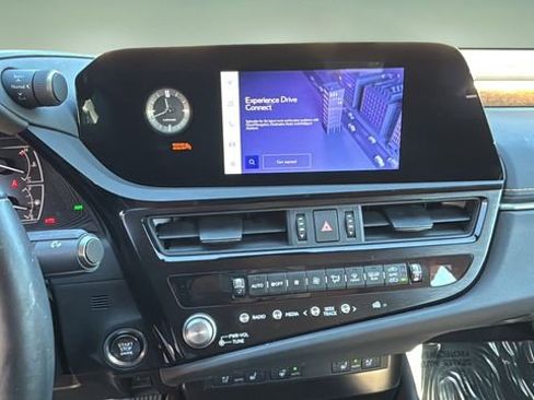 Used 2023 Lexus ES 350 w/ Premium Package image 26