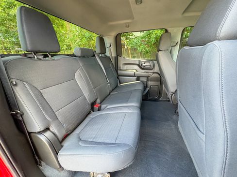 Used 2022 Chevrolet Silverado 1500 LT AWD/4WD image 28