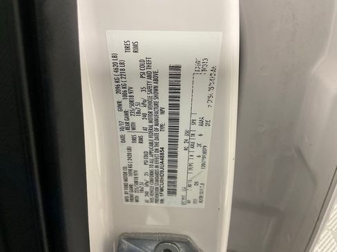 Used 2018 Ford Escape SEL FWD image 25