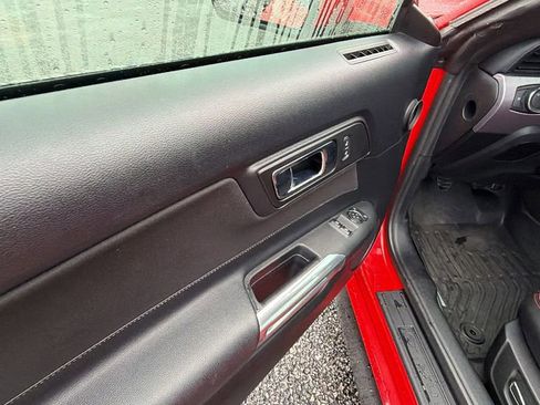 Used 2017 Ford Mustang GT image 12