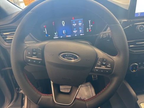 Used 2024 Ford Escape ST-Line image 15