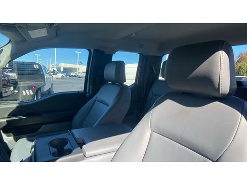 Used 2023 Ford F350 XL image 6