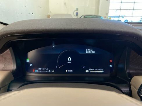 Certified 2023 Lincoln Aviator Reserve w/ Equipment Group 201A image 18