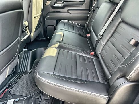 New 2026 GMC Sierra 1500 AT4X AWD/4WD image 16