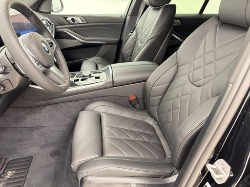 New 2026 BMW X5 xDrive40i w/ M Sport Package AWD/4WD image 5