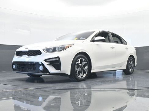 Used 2019 Kia Forte LXS image 50