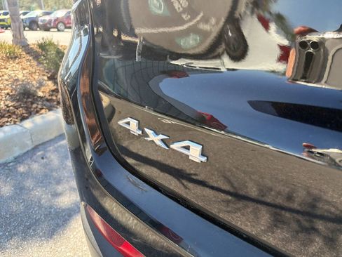 Used 2023 Jeep Compass Latitude w/ Sun and Sound Group image 13