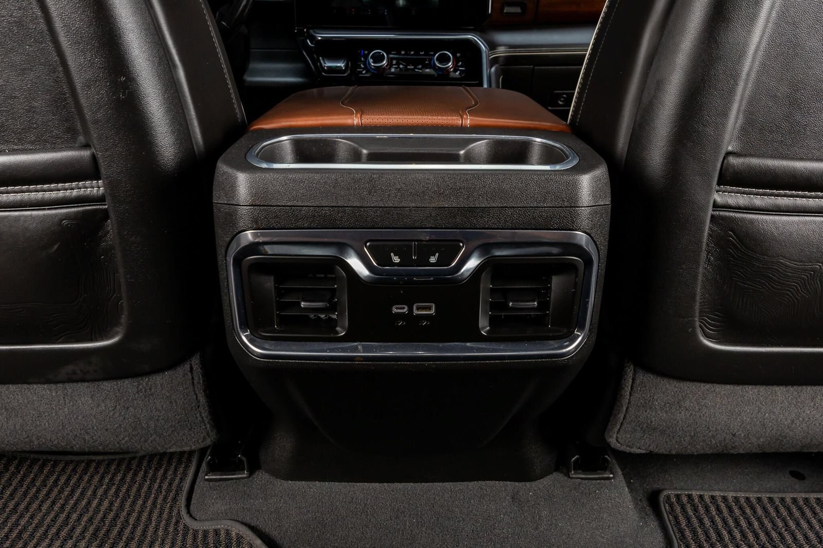 Used 2024 GMC Sierra 1500 Denali Ultimate AWD/4WD image 31