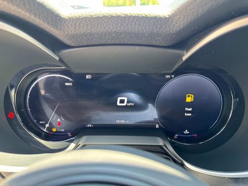 Used 2024 Alfa Romeo Stelvio Ti image 24