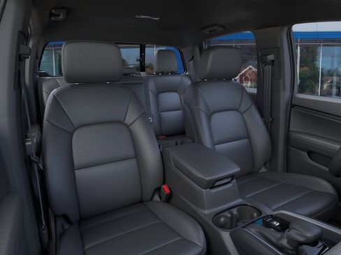 New 2026 Chevrolet Colorado LT w/ LT Convenience Package AWD/4WD image 16