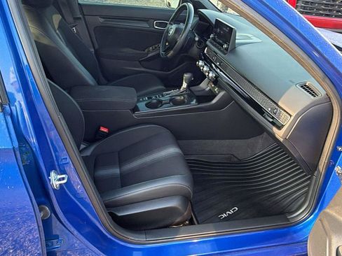 Used 2022 Honda Civic Sport image 17