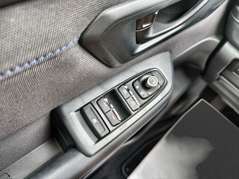 Certified 2025 Subaru Forester Premium AWD/4WD image 18