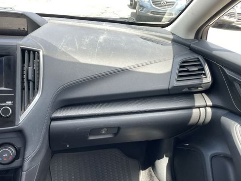 Used 2017 Subaru Impreza 2.0i Premium AWD/4WD image 16