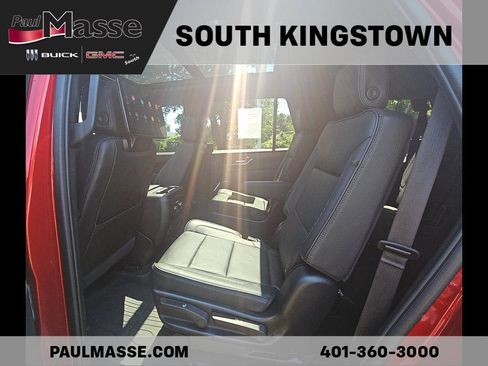 Used 2025 GMC Yukon Denali w/ Denali Reserve Package AWD/4WD image 22