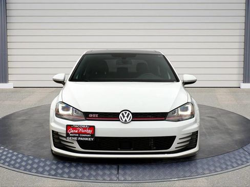 Used 2017 Volkswagen GTI Autobahn FWD image 2