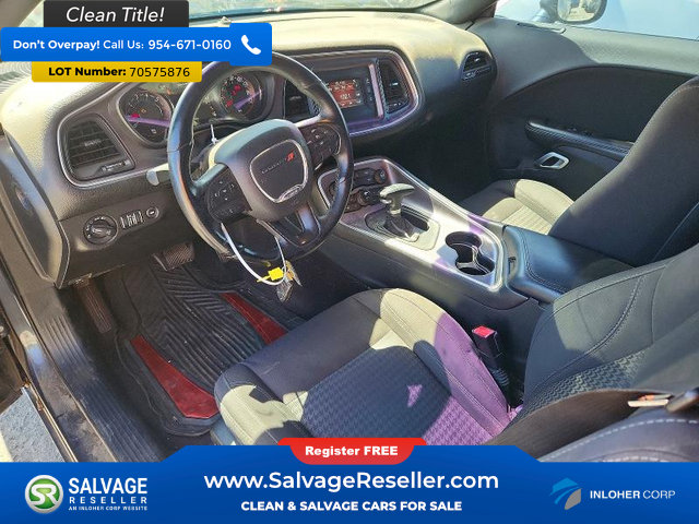 Used 2017 Dodge Challenger R/T w/ Blacktop Package RWD image 11