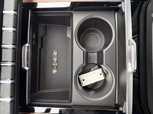 New 2026 GMC Yukon Denali w/ Sun & Power Step Package AWD/4WD image 29