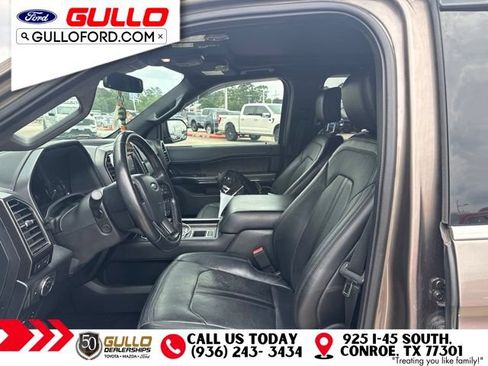Used 2018 Ford Expedition Limited w/ Equipment Group 301A RWD image 7