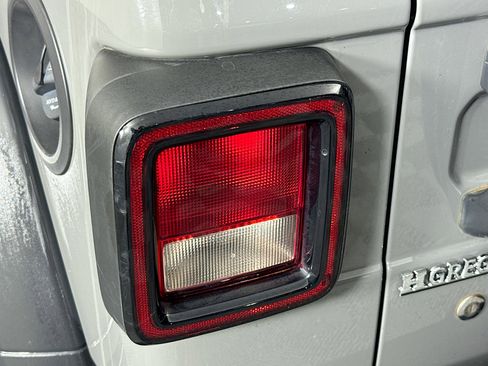 Used 2023 Jeep Wrangler Sport image 35