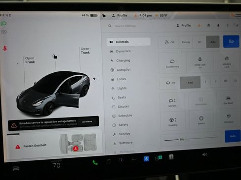 Used 2018 Tesla Model 3 Long Range image 13